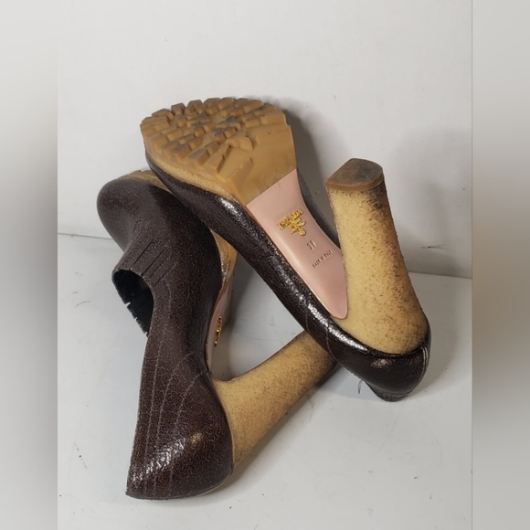 Prada Brown Leather Platform Pumps  SZ 39 - Picture 15 of 15